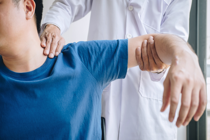 Understanding TENS Therapy in Physiotherapy Pain Management Understanding TENS Therapy in Physiotherapy Pain Management